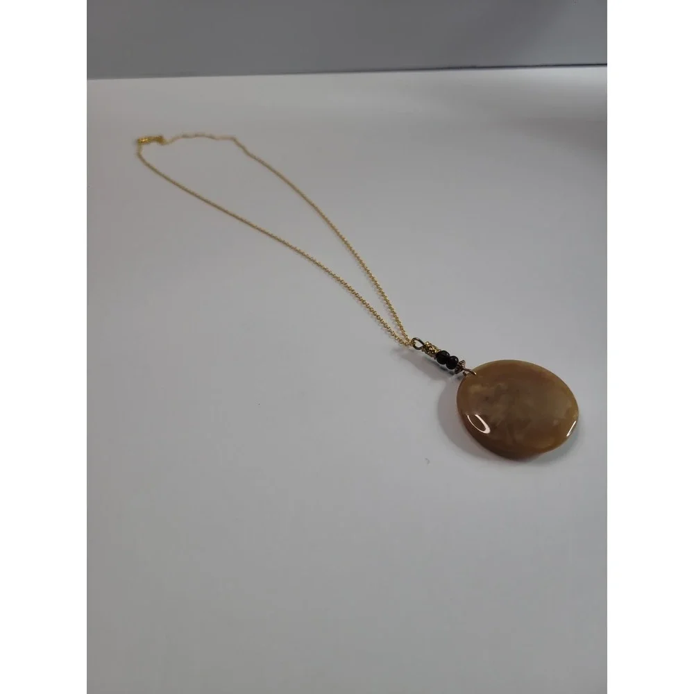 Gold Tone Tan Brown Round Disc Pendant Necklace Marbled Statement Boho Jewelry